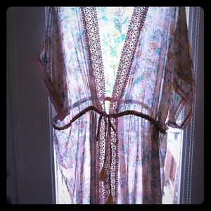 Gorgeous sheer blush floral kimono